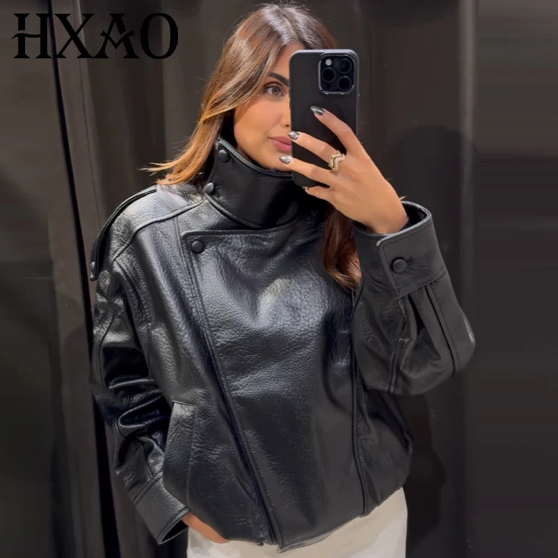 Cropped Faux Leather Bomber Jacket – Edgy Black Moto Style